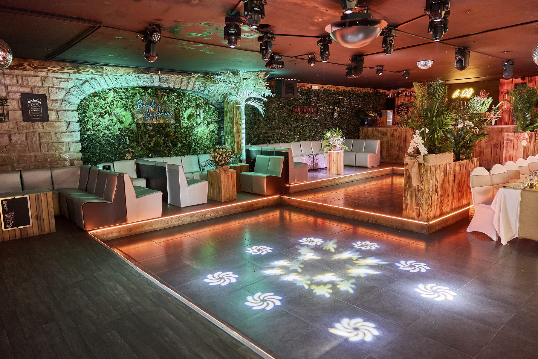 Réalisation Mariage 68c194b6986899.36464503 - LENIGHT : organisation, installation, animation de soirée et ambiance club