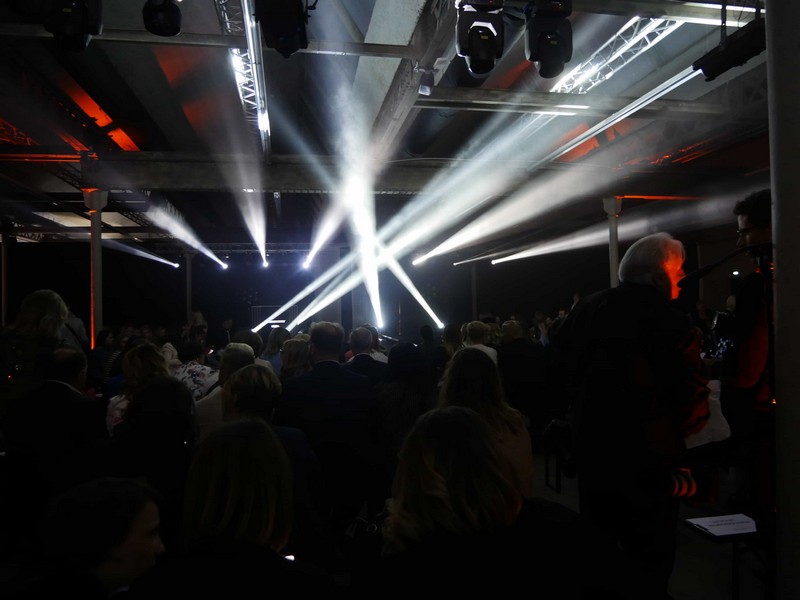 Réalisation 15 - LENIGHT : organisation, installation, animation de soirée et ambiance club